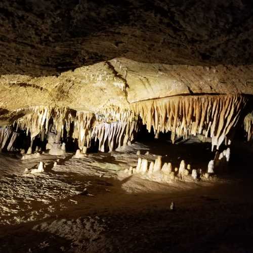 Luray Caverns, США