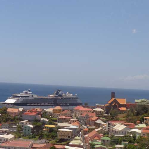 Сент-Джорджес, Гренада