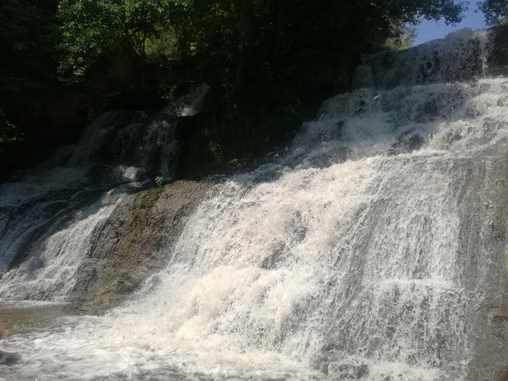 Джуринський водоспад, Украина