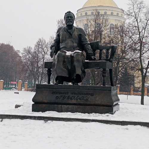 Памятник Н. С. Лескову, Russia