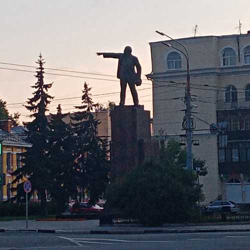 В. И. Ленин, Russia