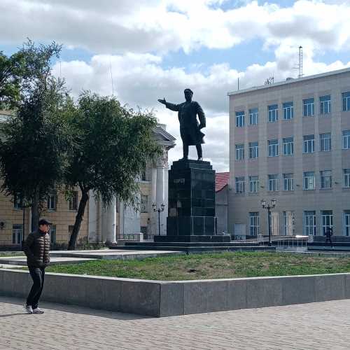 Памятник С.М. Кирову photo