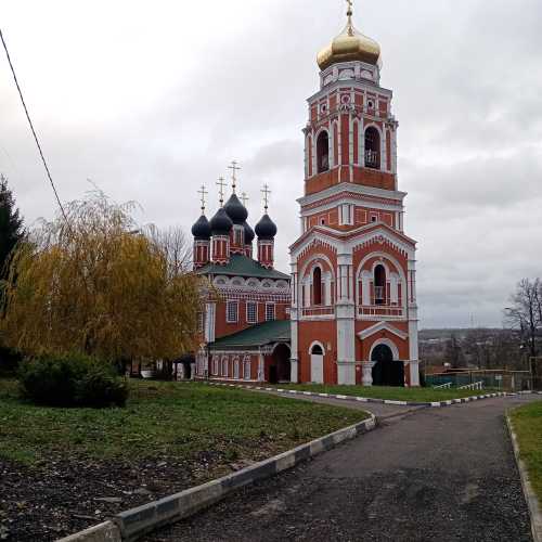Храм Святой Живоначальной Троицы, Russia