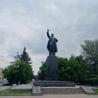 Lenin Statue