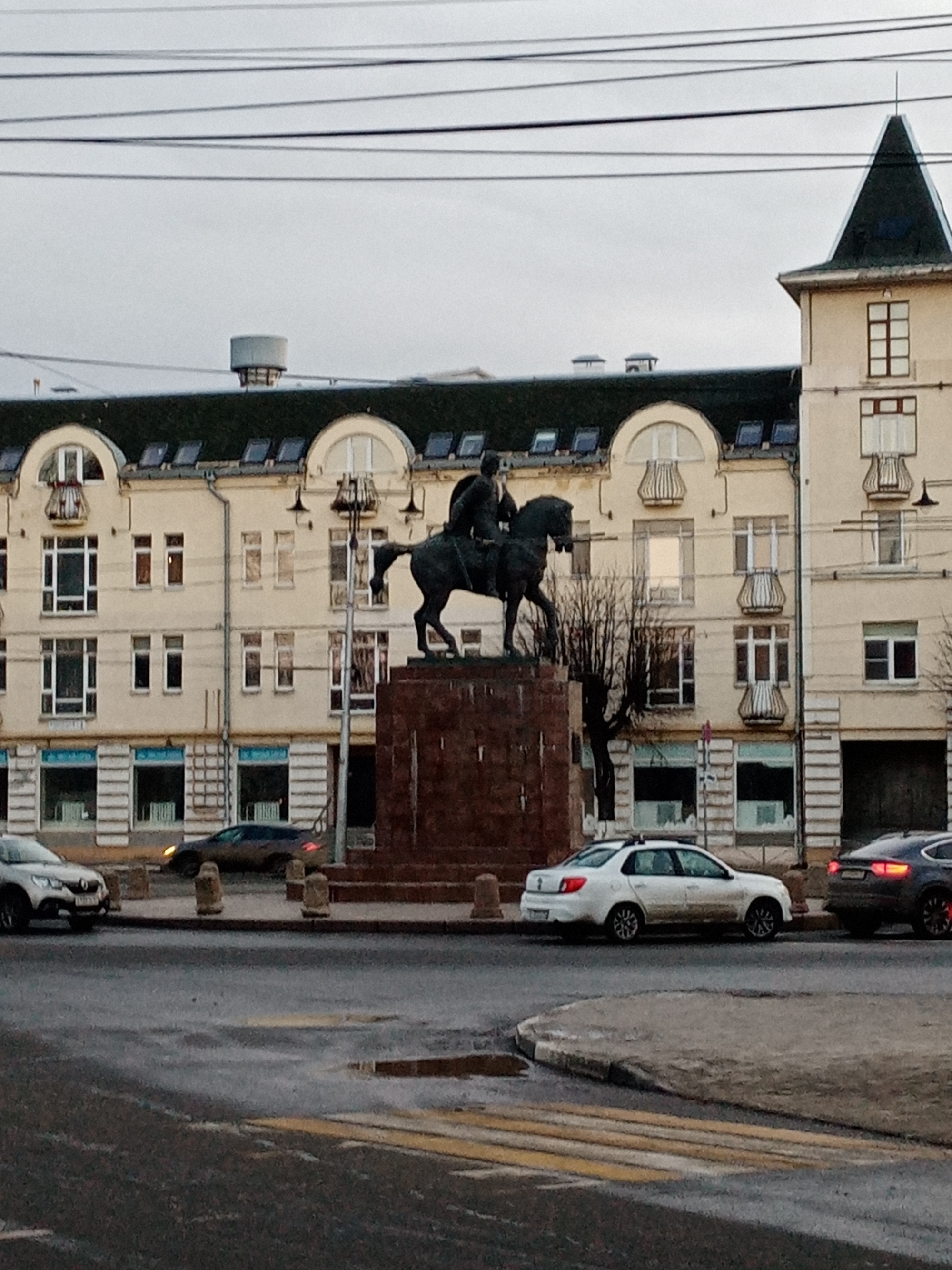 Памятник Олегу Рязанскому, Russia