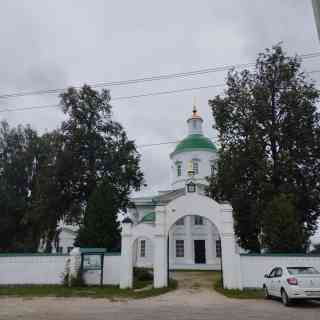 Церковь Святой Живоначальной Троицы photo