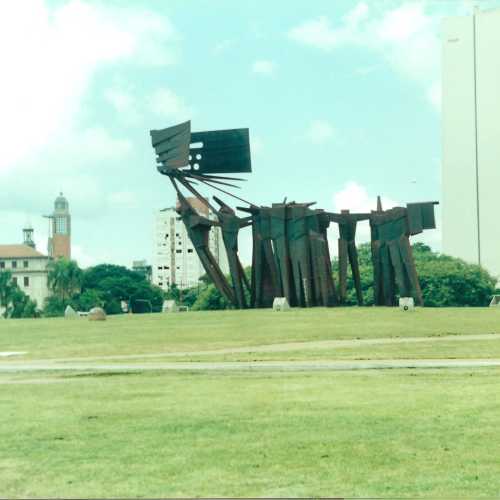 Monumento aos Açorianos, Бразилия