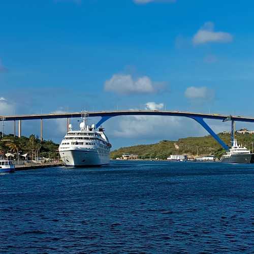Queen Juliana Bridge, Netherlands Antilles