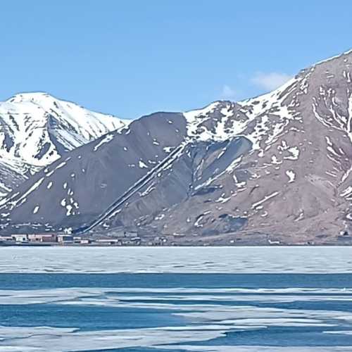 Pyramiden, Norway