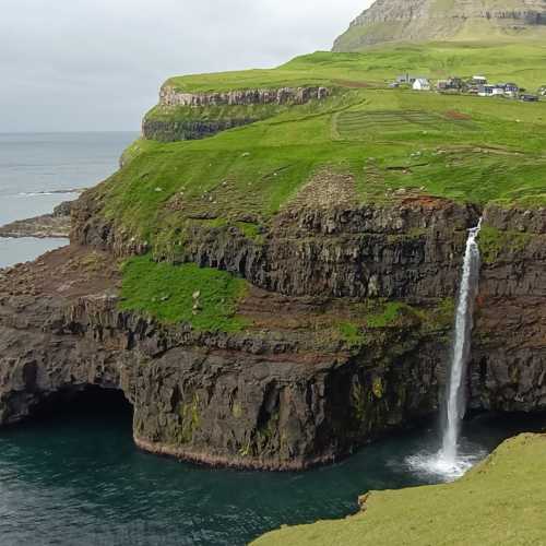 Múlafossur Waterfall, Фарерские о-ва