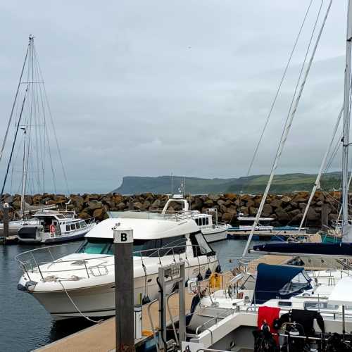 Ballycastle Harbour, Великобритания