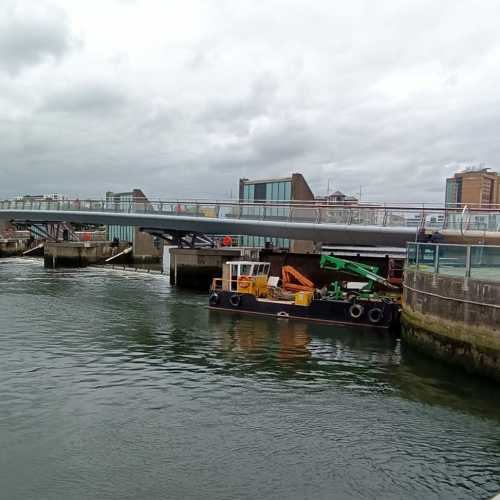 Lagan Weir Footbridge, Великобритания