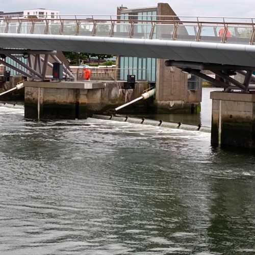 Lagan Weir Footbridge