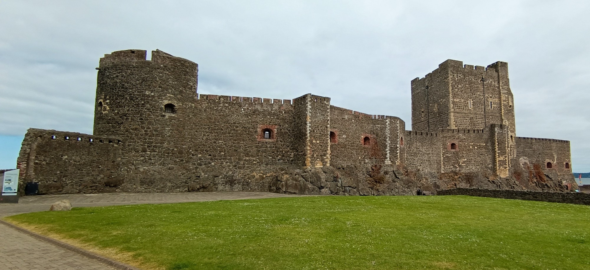 Carrikfergus Castle, Великобритания