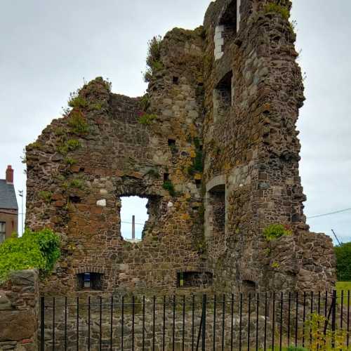 Olderfleet Castle, Великобритания