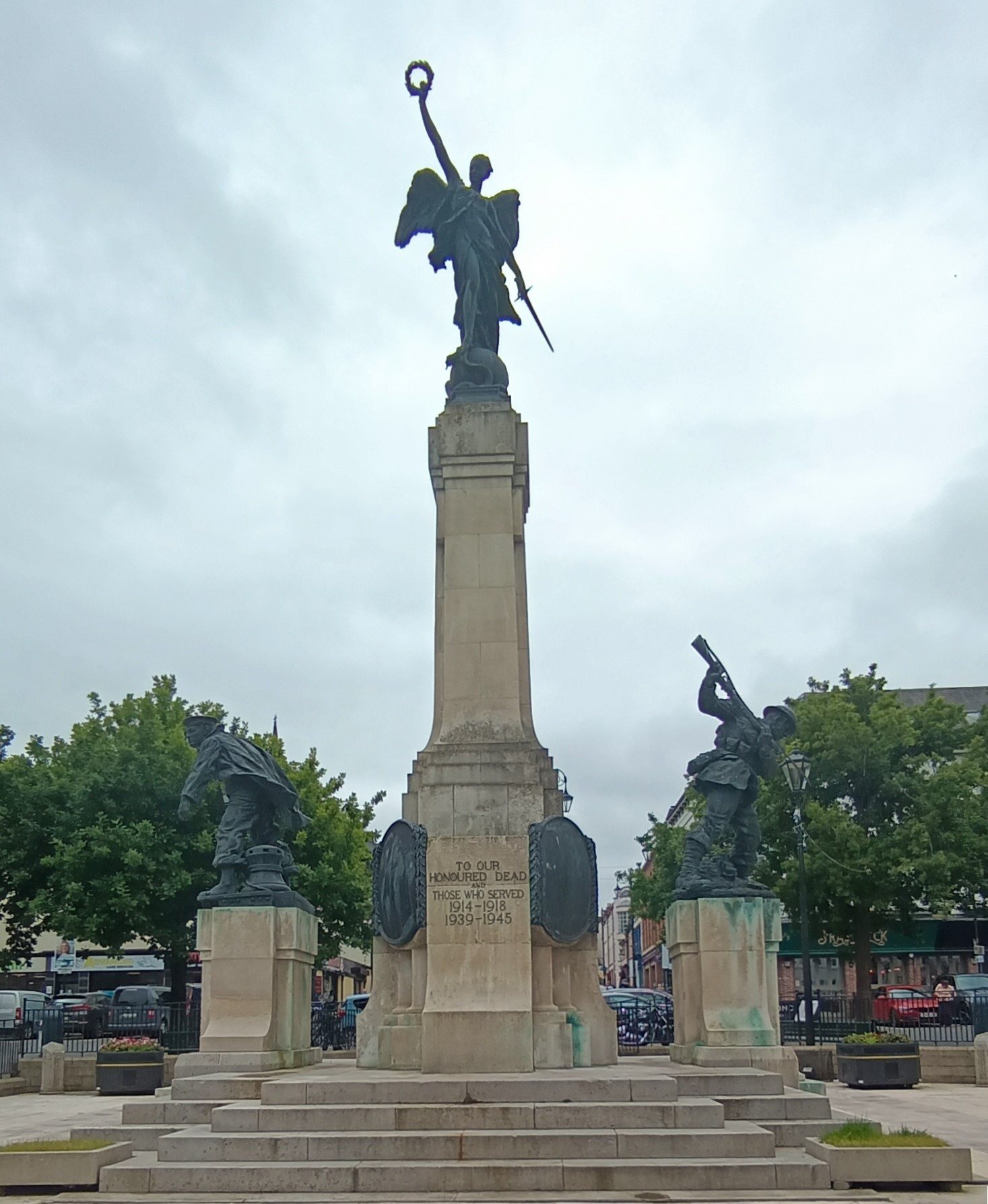 Memorial of WW1 and WW2, United Kingdom