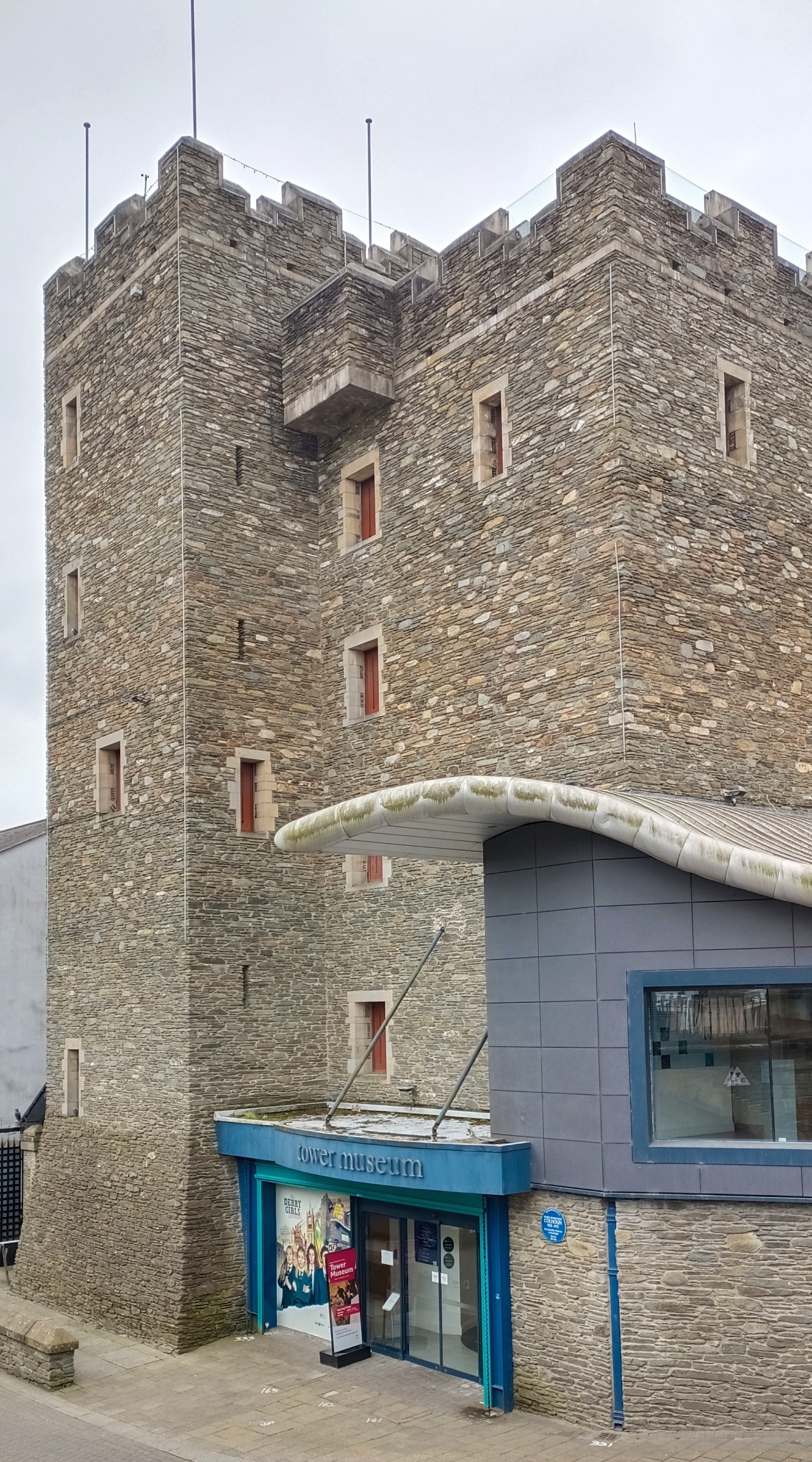 Castle Gate Buildings, Великобритания