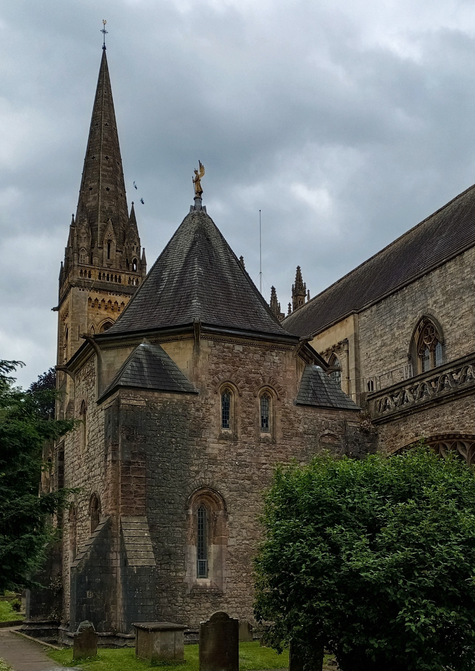 Llandaff Cathedral, Великобритания