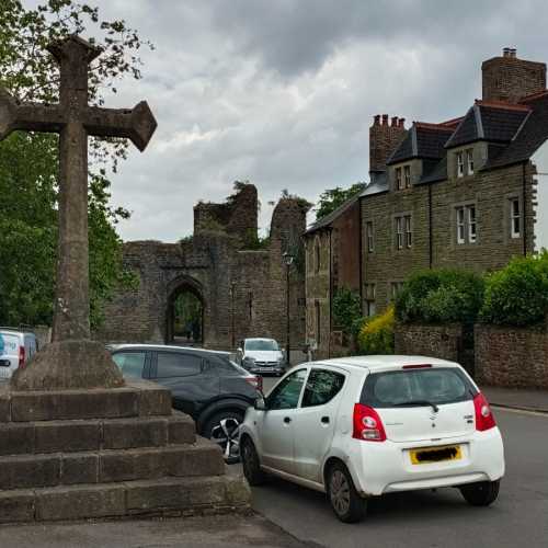 Old Bishop's Palace, United Kingdom