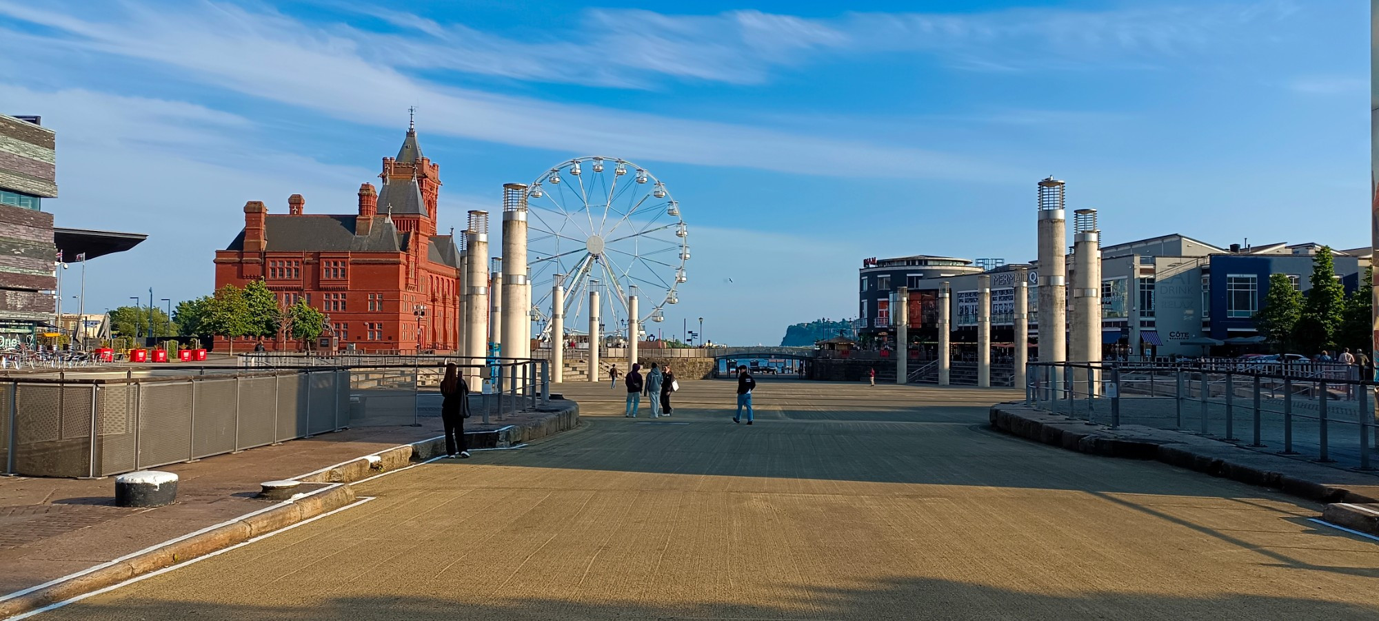 Pierhead Building, Великобритания