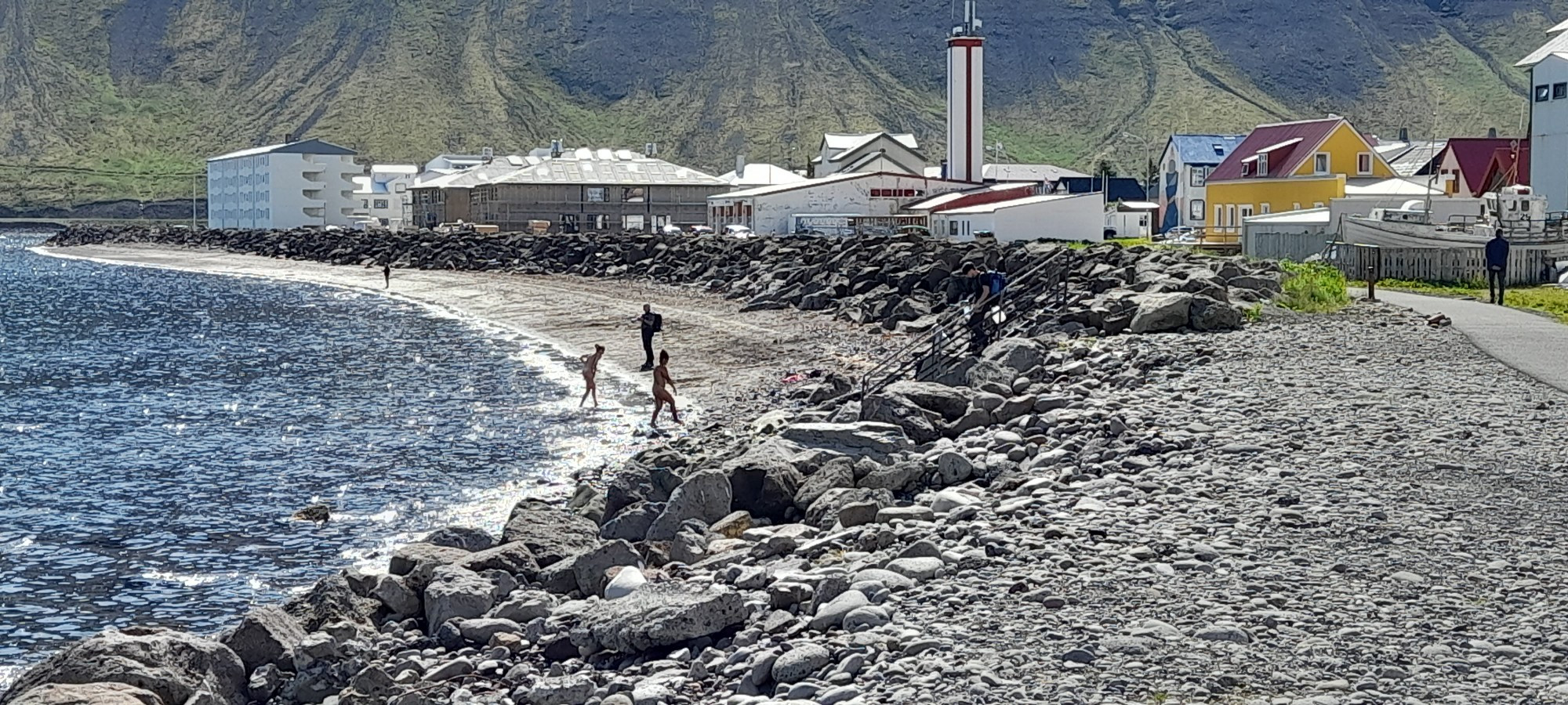 City Beach, Iceland