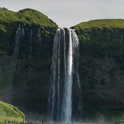 Seljalandsfoss photo