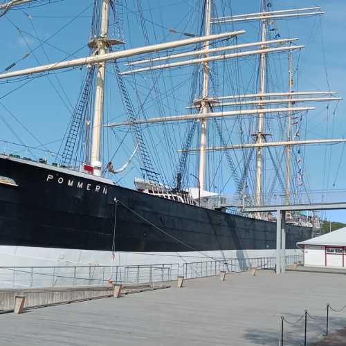 Museum ship Pommern, Finland