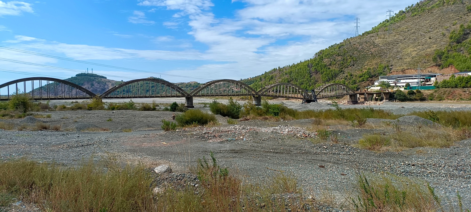 Ura e Zogut Bridge, Albania