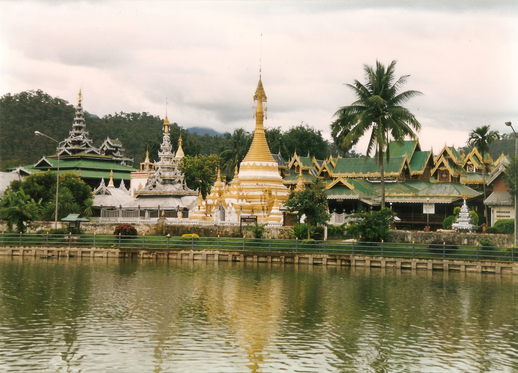 Wat Chong Klang, Thailand