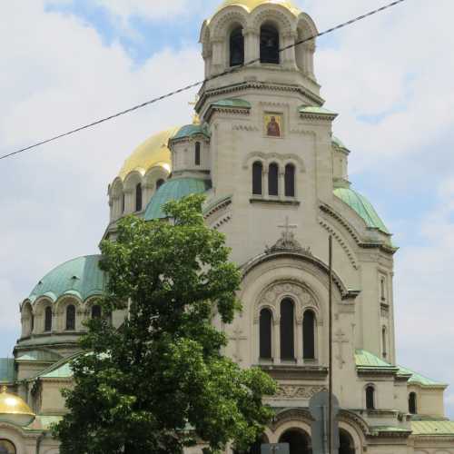 Храм-памятник Александра Невского, Болгария