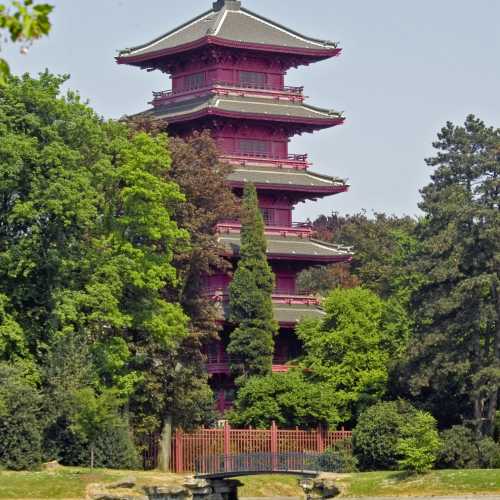 Japanese Tower, Бельгия