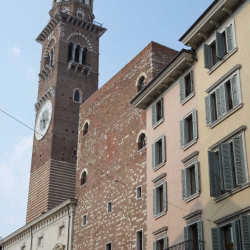 Torre dei Lamberti, Italy