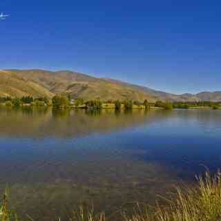 Lake Benmore photo