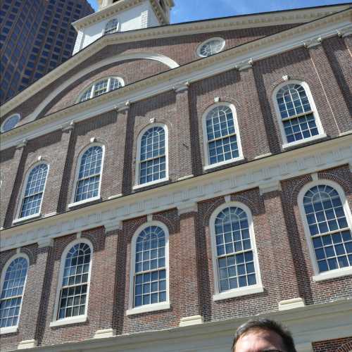 Faneuil Hall Visitor Center, США