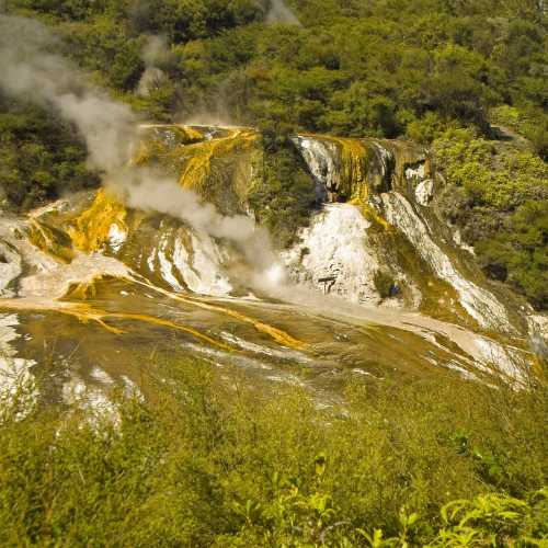 Orakei Korako Geothermal Park & Cave