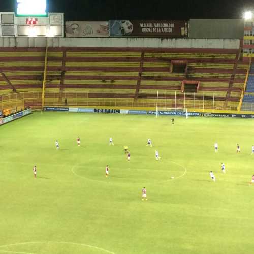 Estadio Cuscatlán 