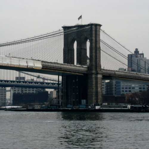 Brooklyn bridge, NY 