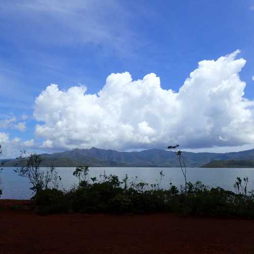 Lake Yate, Новая Каледония о-в