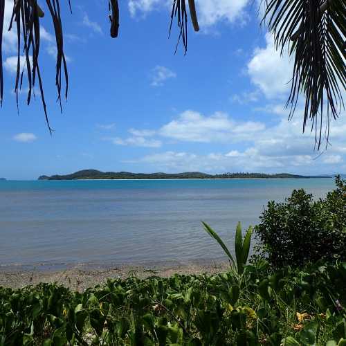 The Bay of Poum, Новая Каледония о-в