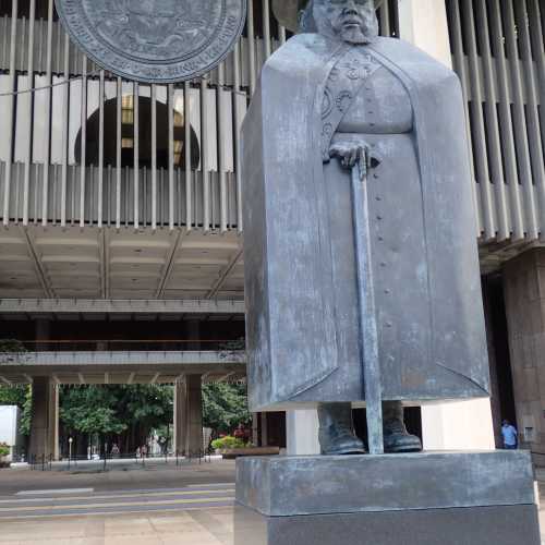 Father Damian Statue at State Capitol