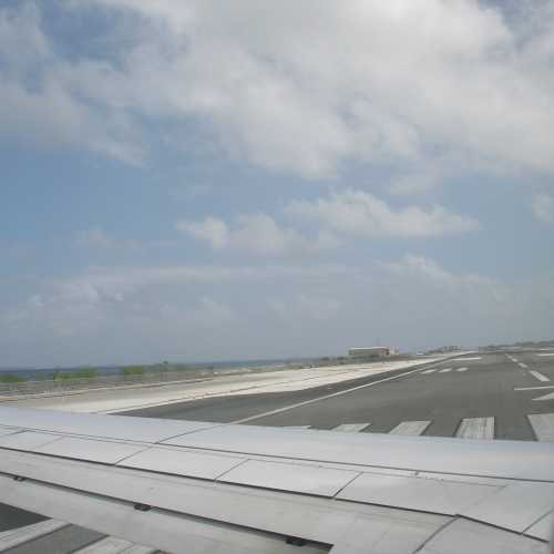 Amata Kabua International Airport, Marshall Islands