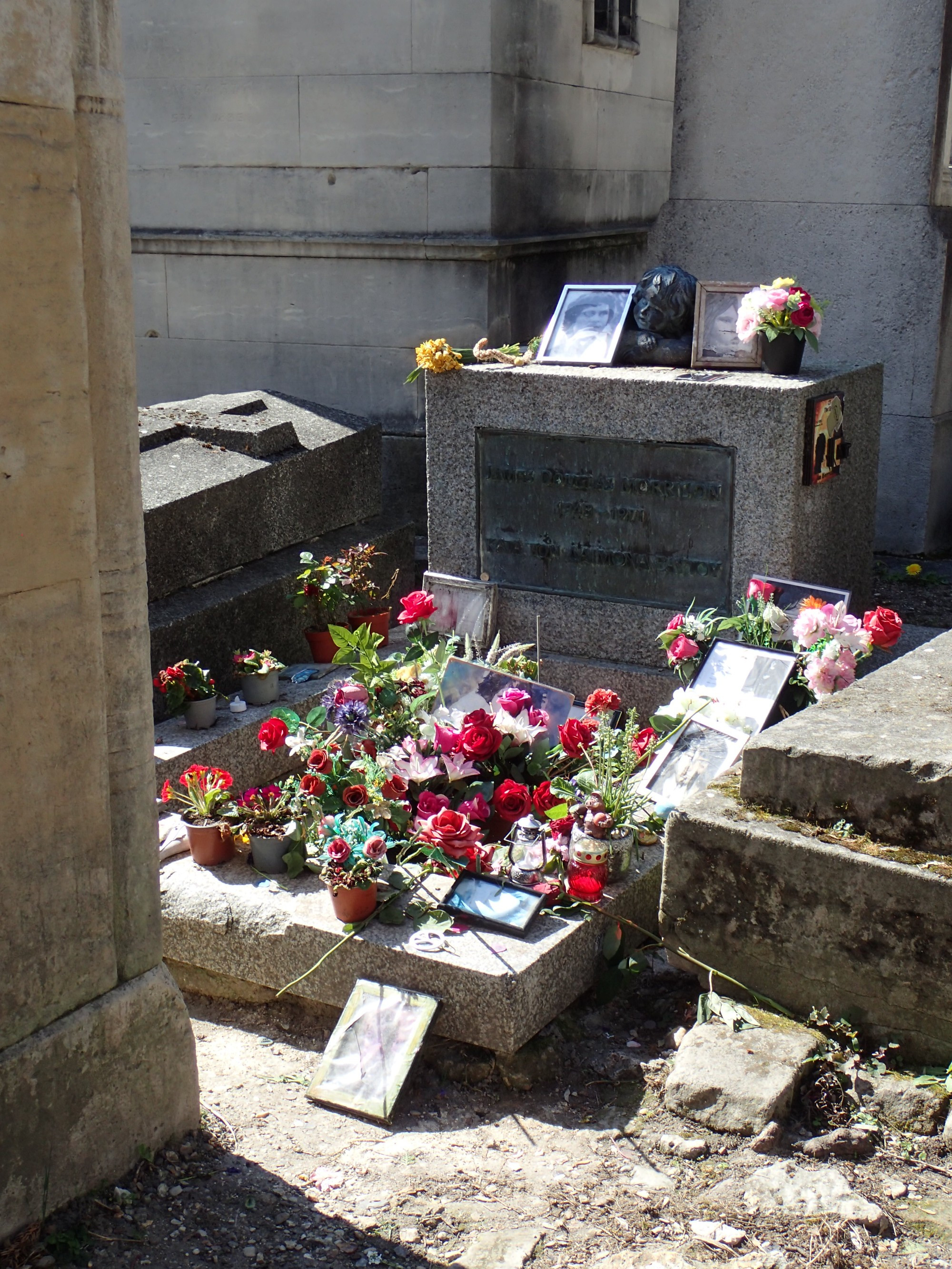 Piaf Edith Grave, France