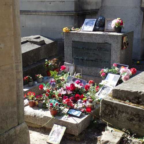 Piaf Edith Grave