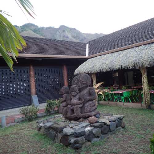 Restaurant Tematapuaua & Market, French Polynesia