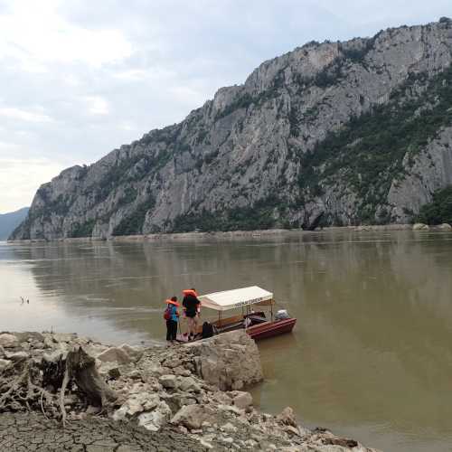 Djerdap Boat Tours on the Danube River, Serbia