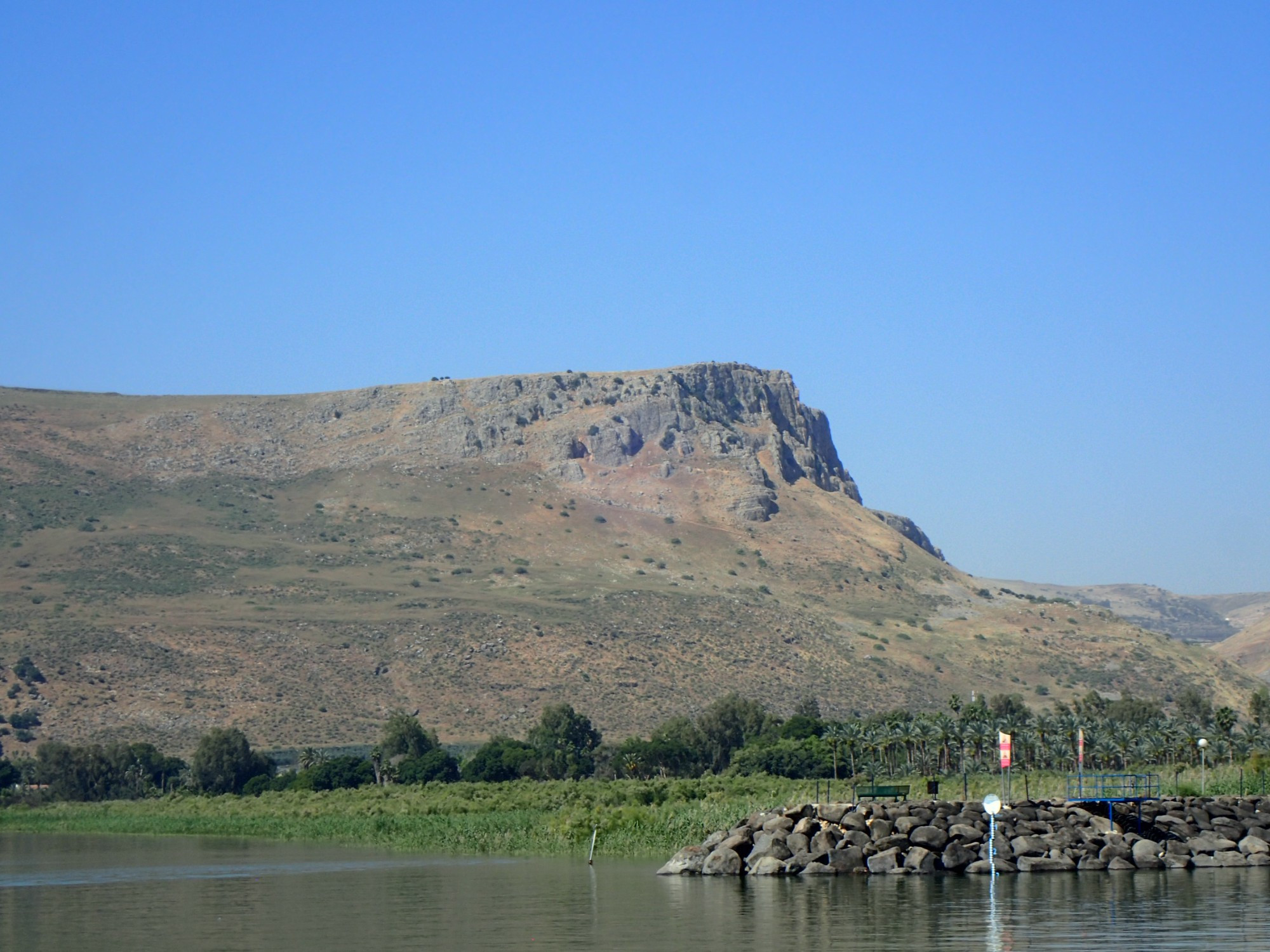 Arbel Cliff, Israel