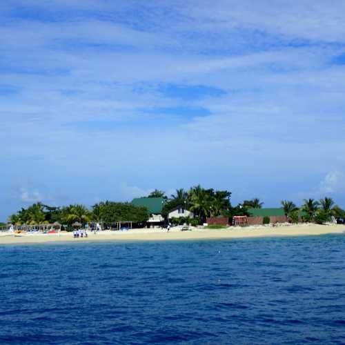 South Sea Island, Fiji