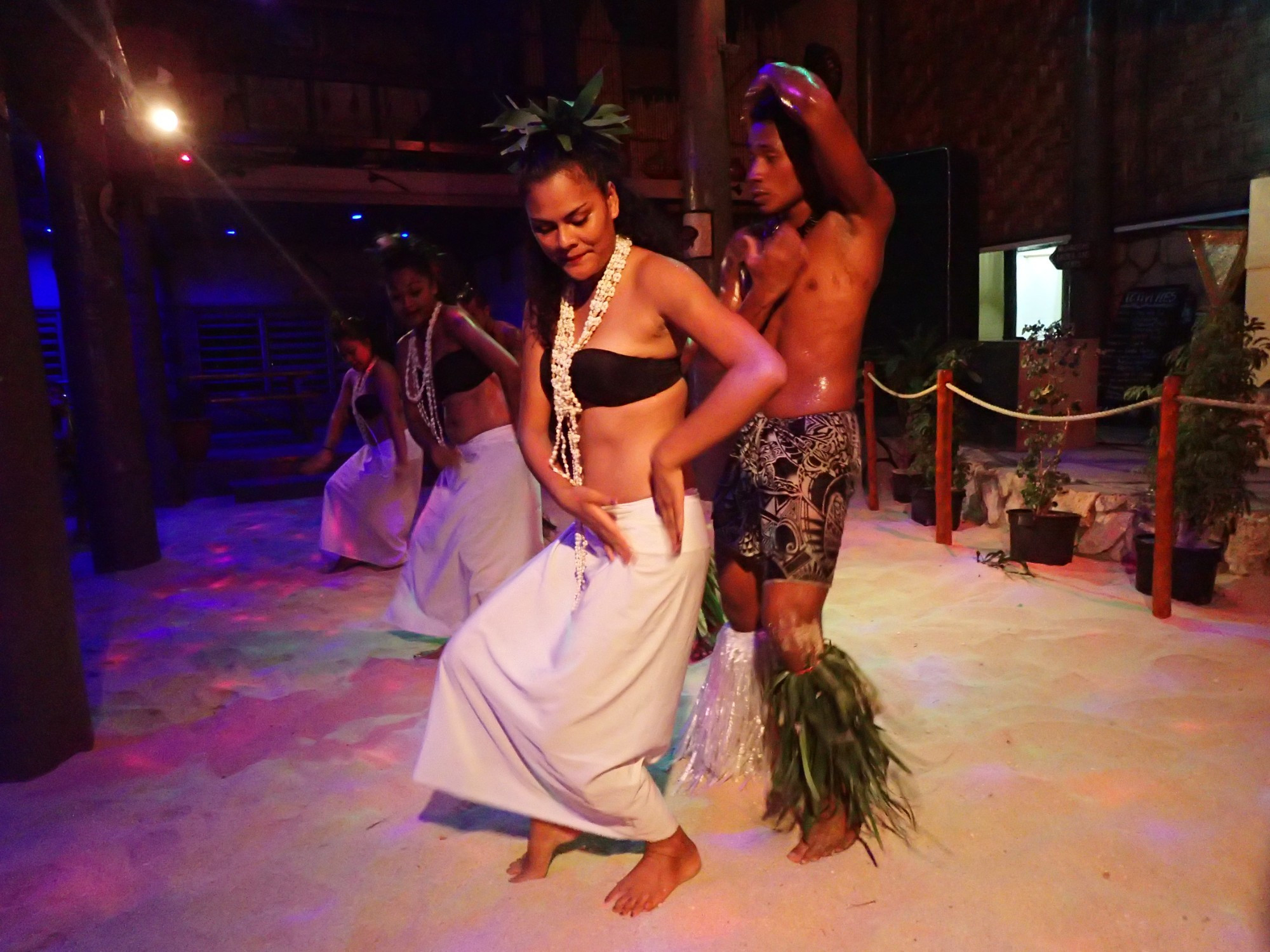 Beachcomber Cultural Show, Фиджи