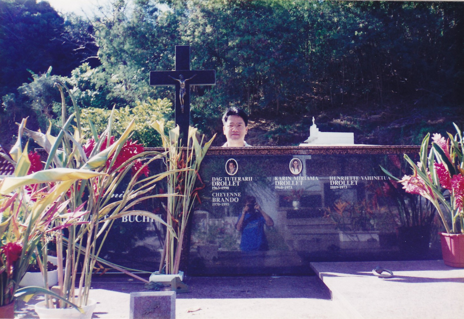 Cheyenne Brando Tomb, Французская Полинезия