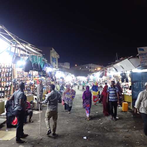 Rue de Bender Night Market, Djibouti